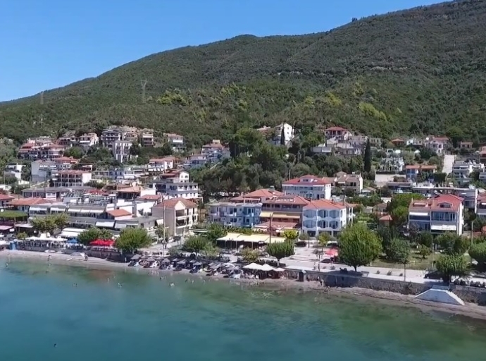 Καταγγελία για το ΣΧΟΟΑΠ Μενιδίου Δήμου Αμφιλοχίας. Γιατί η γυναίκα του Καίσαρα και είναι και φαίνεται...Δυστυχώς