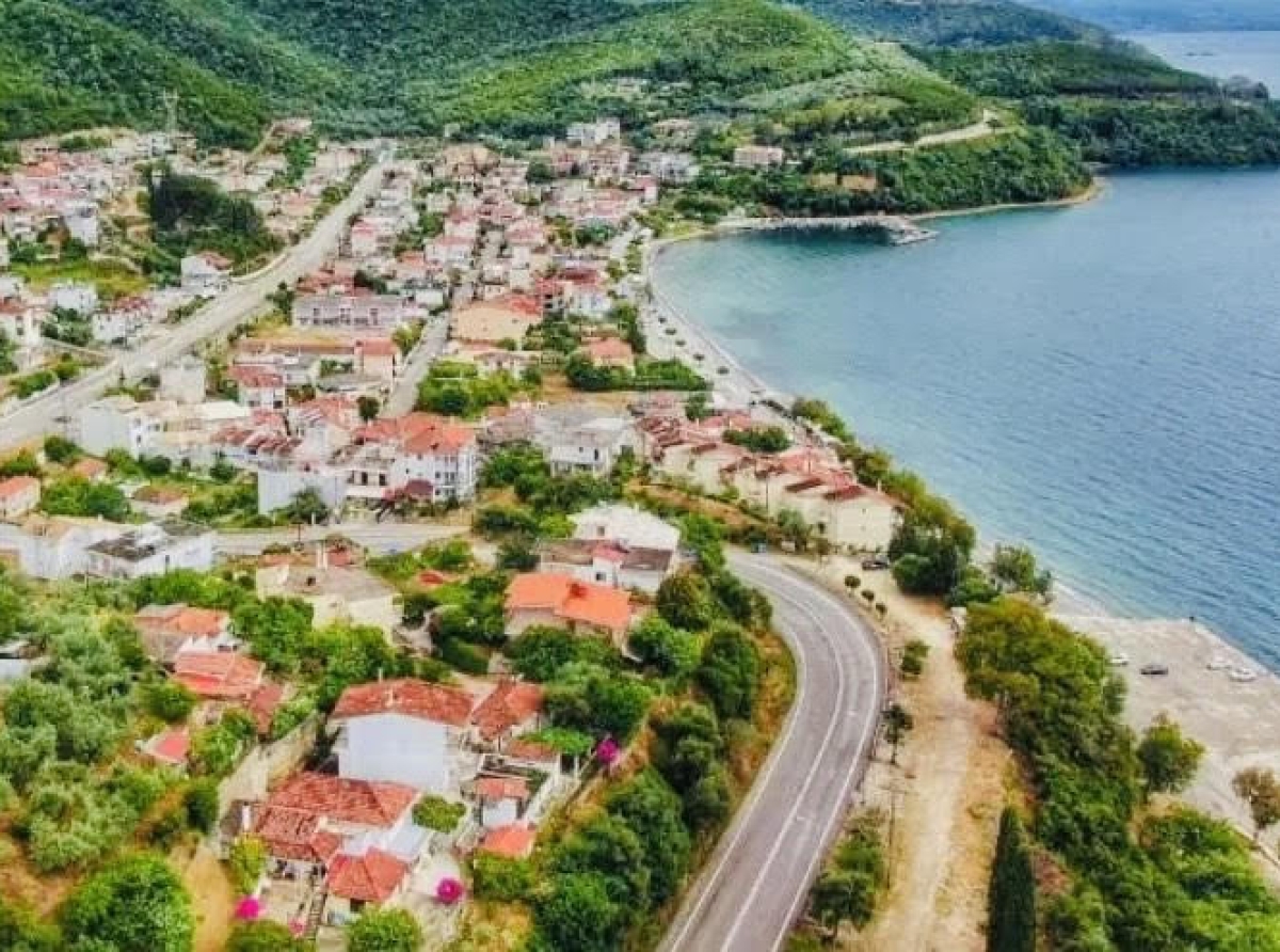 Μενίδι Αιτωλοακαρνανίας: Ένας Παράδεισος Φυσικής Ομορφιάς και Γαστρονομικών Απολαύσεων