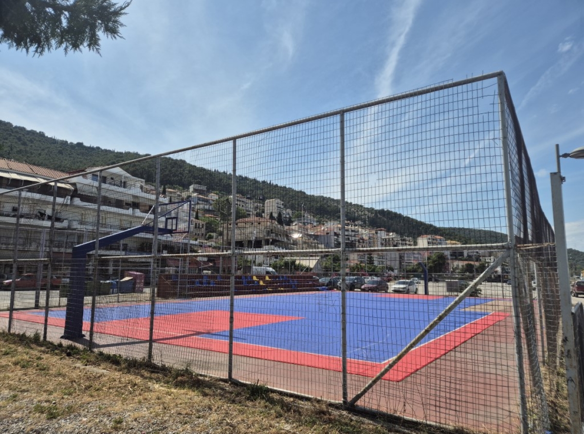Κλειστό το γήπεδο μπάσκετ στο λιμάνι Αμφιλοχίας λόγω εργασιών αποκατάστασης