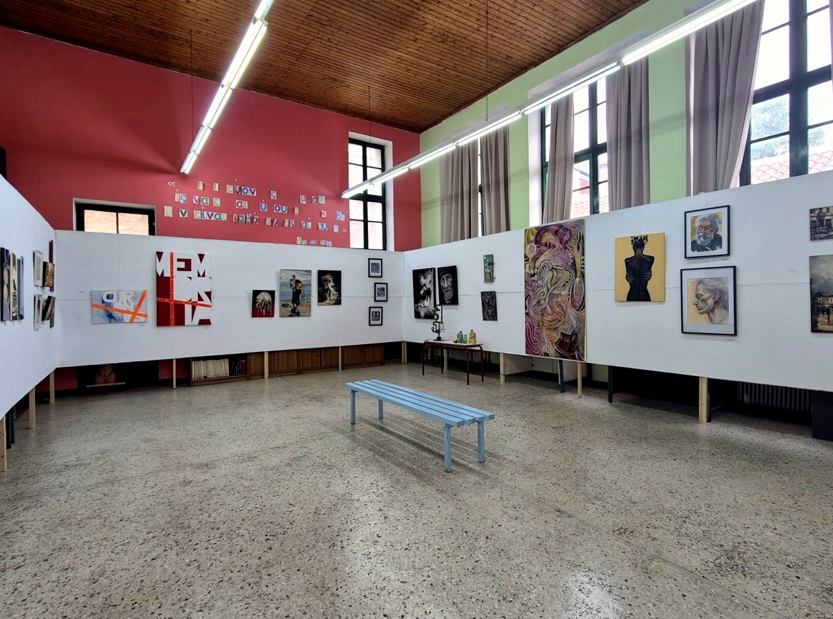 Με μεγάλη επισκεψιμότητα συνεχίζεται η 1η Αμφιλοχιώτικη Εικαστική Έκθεση – Αιτωλοακαρνάνες καλλιτέχνες στην Αμφιλοχία