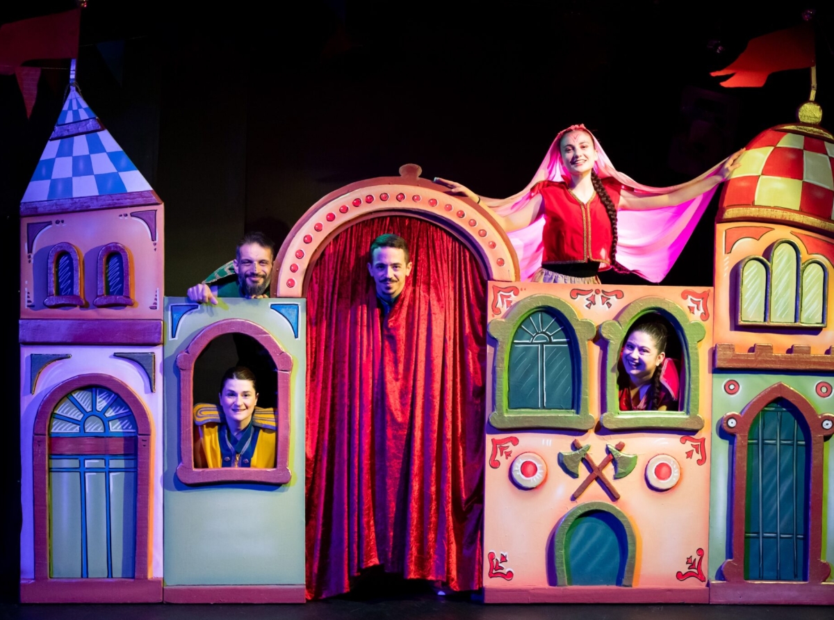 Με τη θεατρική παράσταση «Ερωτόκριτος» αρχίζει η σχολική χρονιά στην Αμφιλοχία