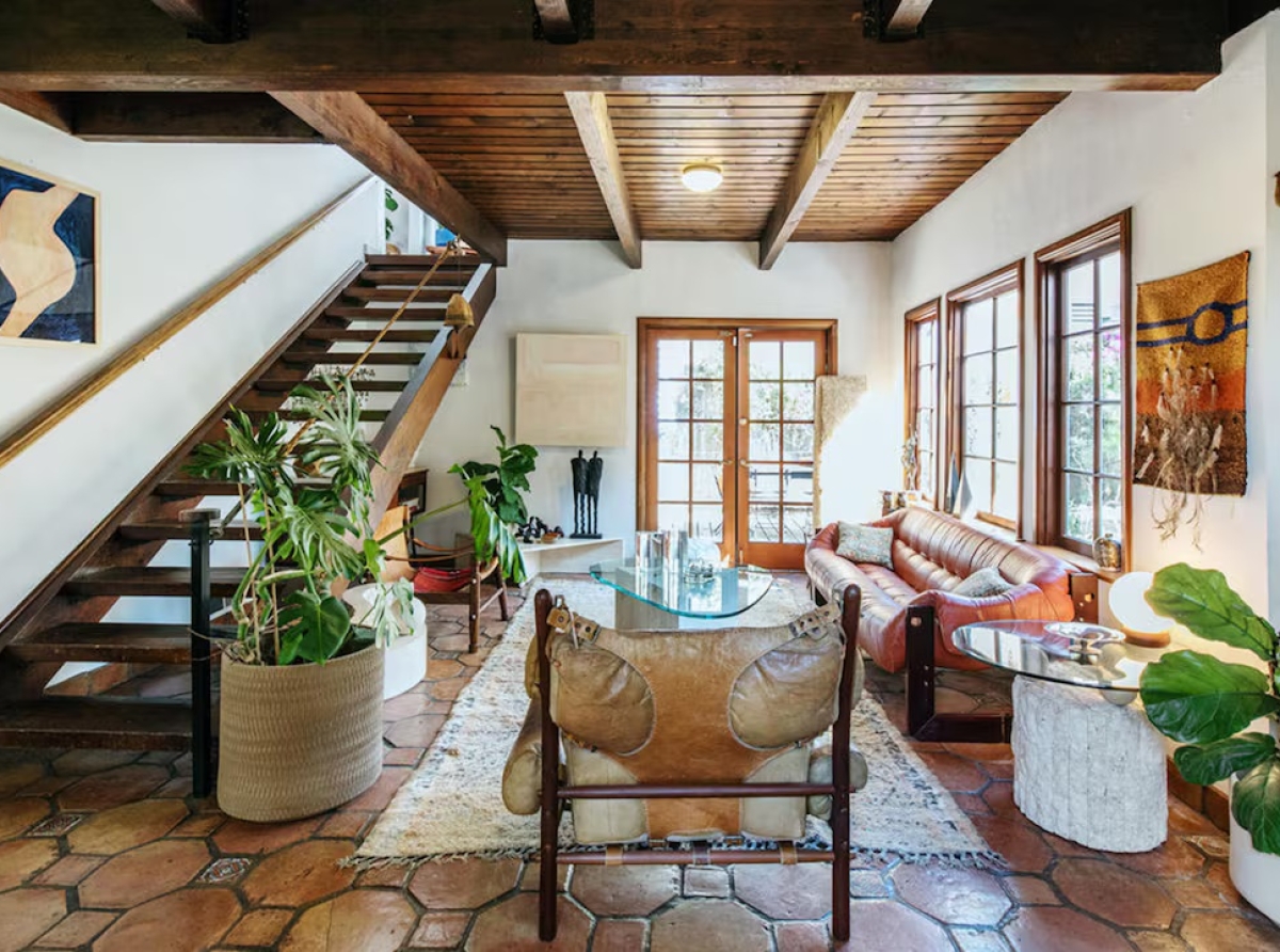 Νέοι κανόνες στα Airbnb από 1η Οκτωβρίου - Πρόστιμα από 5.000 ευρώ στους «παραβάτες»