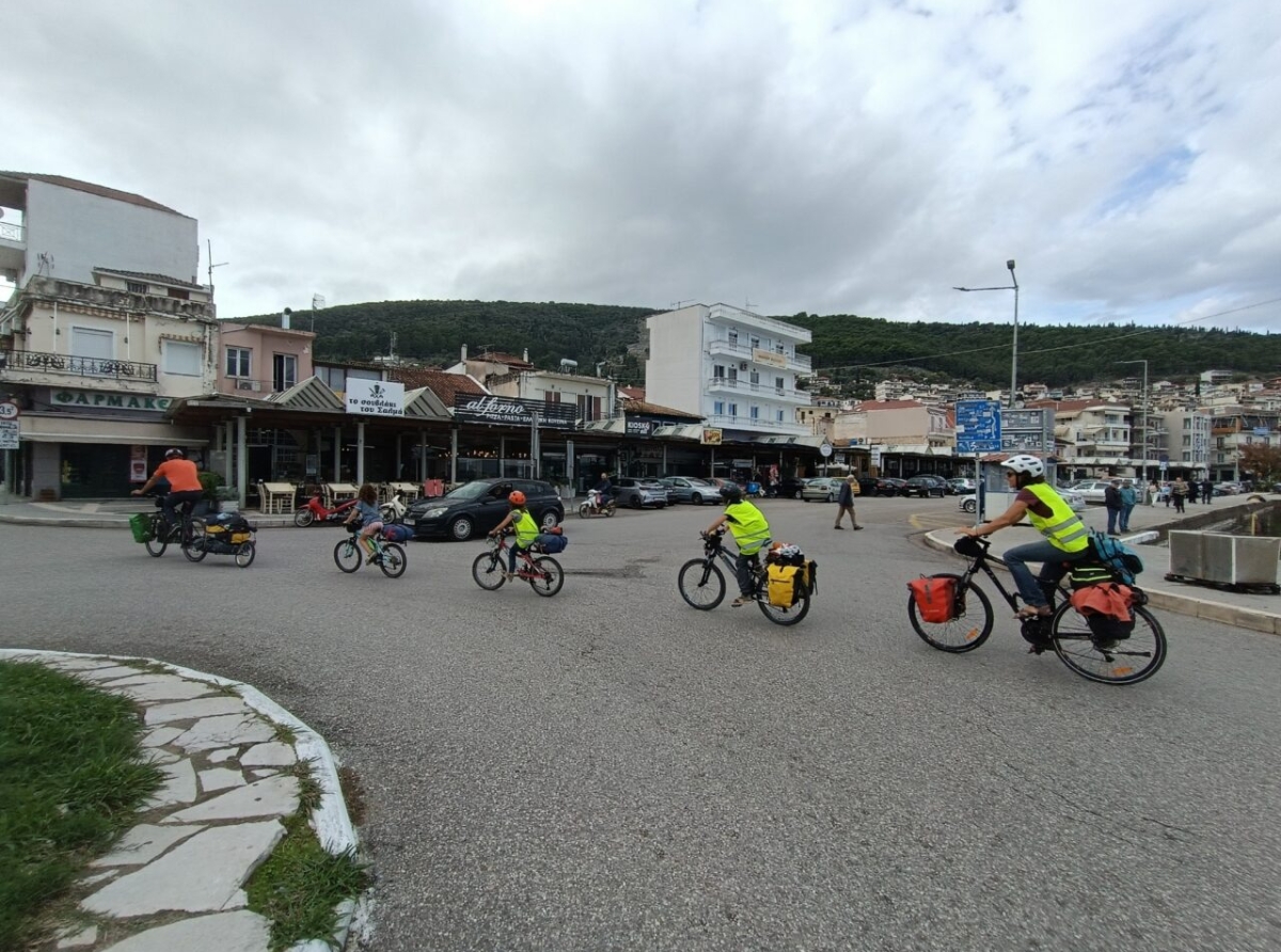 Στάση στην Αμφιλοχία για ποδηλάτες από την Γαλλία