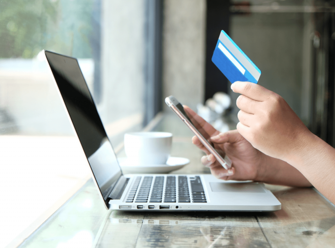 Αιτωλοακαρνανία: Τελευταία περιοχή της Ελλάδας όπου οι καταναλωτές αγοράζουν online