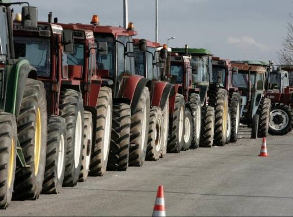 Ανοιχτή Ιόνια Οδός με ελεύθερα διόδια από τους Αγρότες – Κλειστή από την Αστυνομία