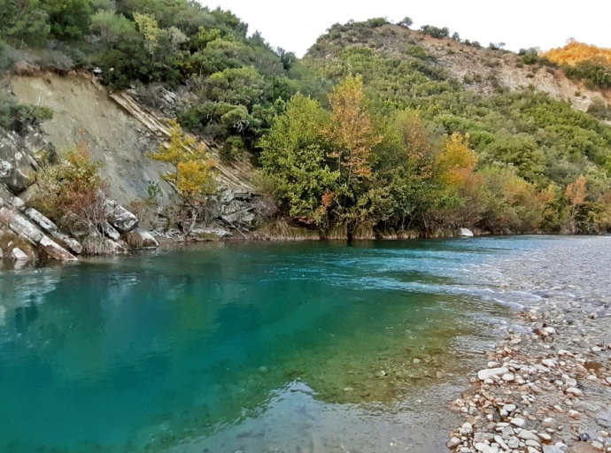 Χάθηκαν 2.450 χιλιόμετρα ελεύθερων ποταμών μέσα σε 13 χρόνια στα Βαλκάνια, τι αναφέρει έκθεση για την Ελλάδα