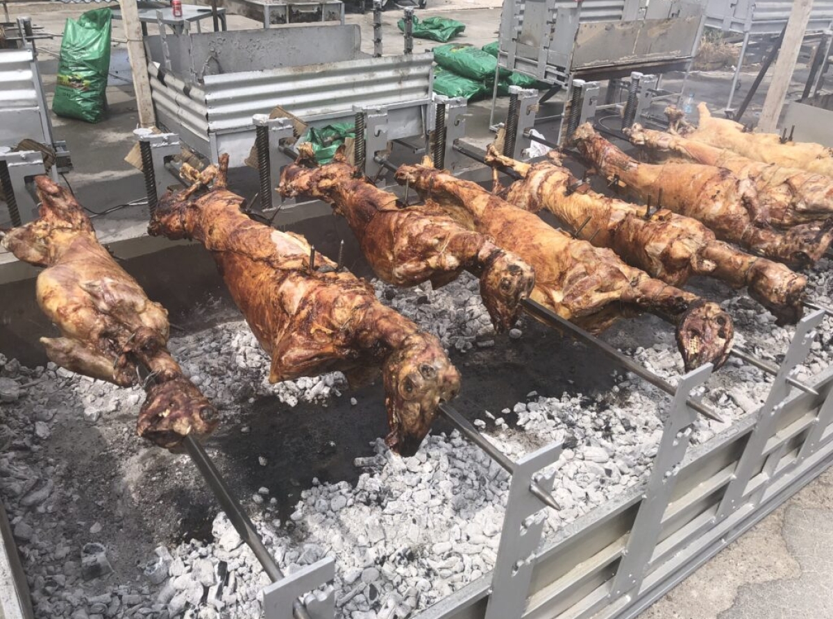 Ξεφεύγουν οι τιμές για το Πάσχα - Στα 16 ευρώ το κιλό κατσίκι και αρνί 