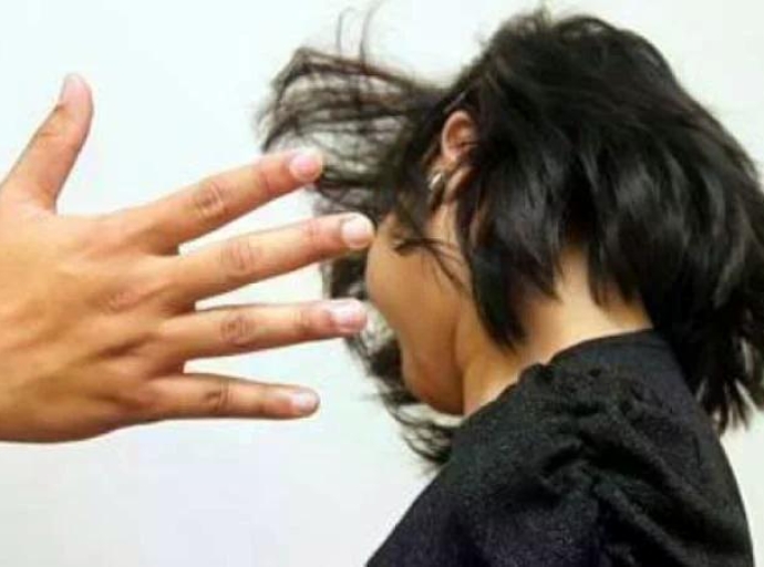 Αγρίνιο: Bιαιοπραγία σε εργαζόμενη μεζεδοπωλείου καταγγέλλει το Σωματείο Ιδιωτικών Υπαλλήλων