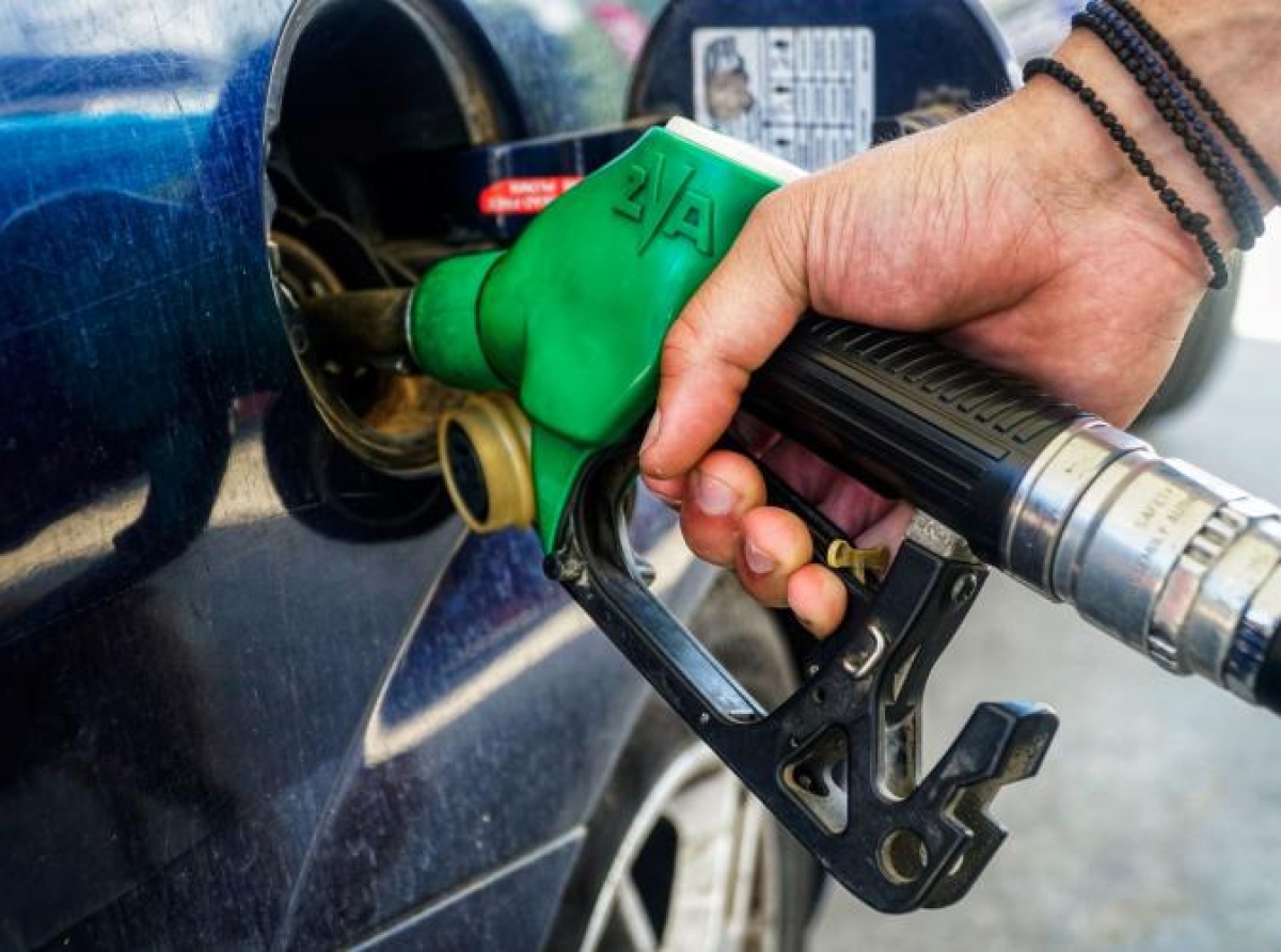 Αγρίνιο: Τα καύσιμα αγγίζουν τα 2€ – Οριακά κάτω η μέση τιμή στην Αιτωλοακαρνανία