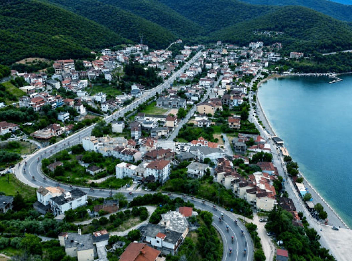 Ο Δήμος Αμφιλοχίας στο επίκεντρο του ΔΕΗ Tour of Hellas 2026 – Εικόνες που ταξίδεψαν σε όλο τον κόσμο