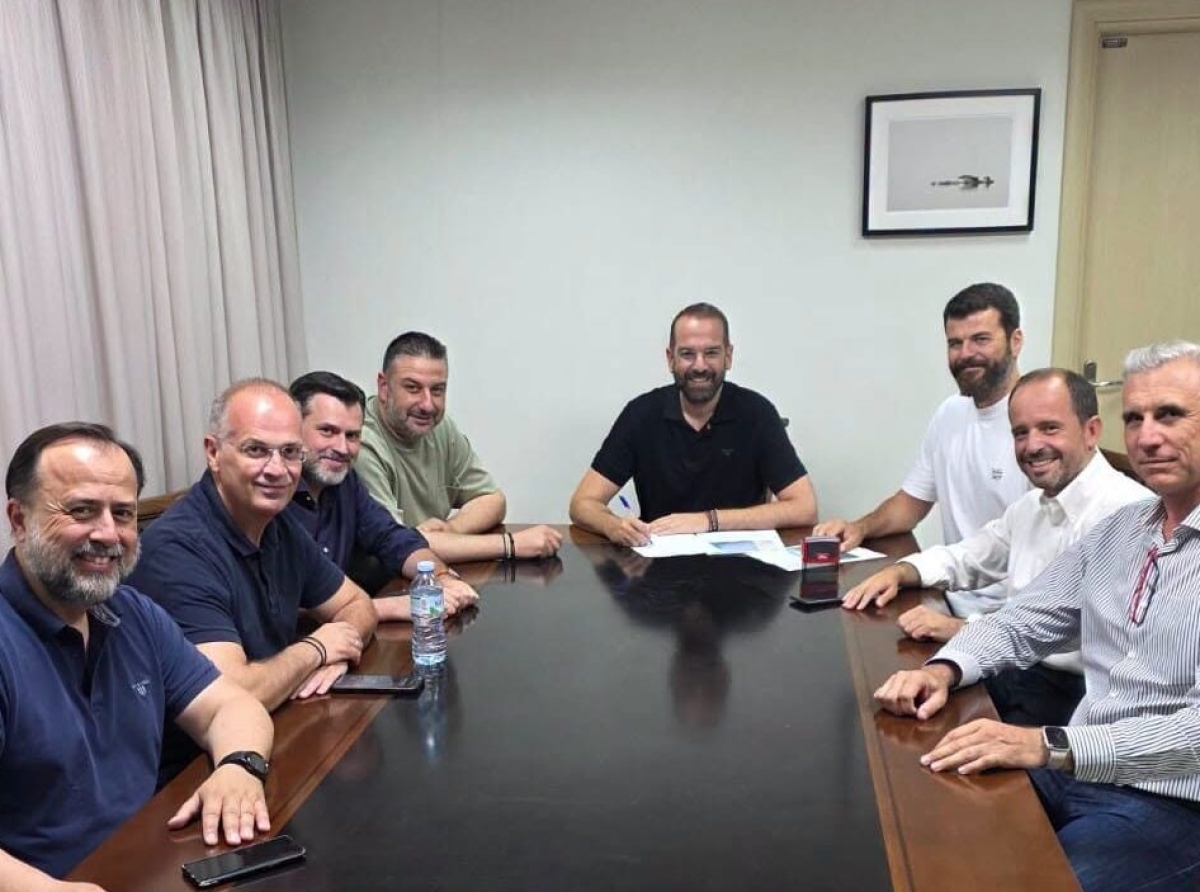 Αγρίνιο: Υπογραφές για το σύγχρονο κεφάλαιο για το Παπαστράτειο Μέγαρο – Φαρμάκης: Επενδύουμε στον πολιτισμό 