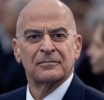 Ο Δένδιας αιφνιδιαστικά στο αεροδρόμιο Αγρίνιου