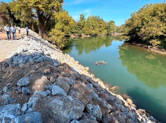 Νέα αντιπλημμυρικά έργα 4,8 εκατ. ευρώ σε Εύηνο και Αχελώο από την Περιφέρεια Δυτικής Ελλάδας